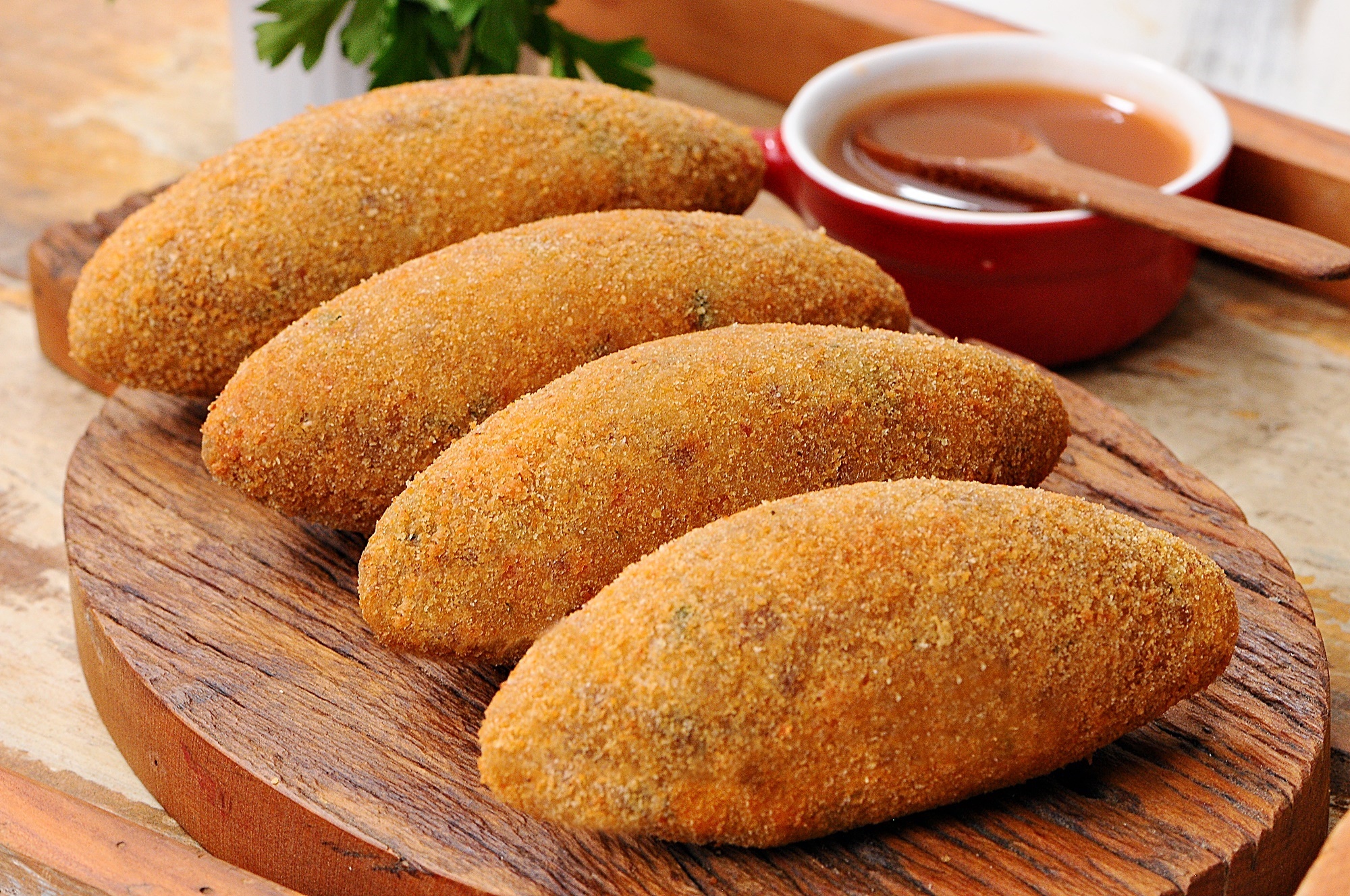 CROQUETES DE CARNE MOIDA (RECHEADOS)